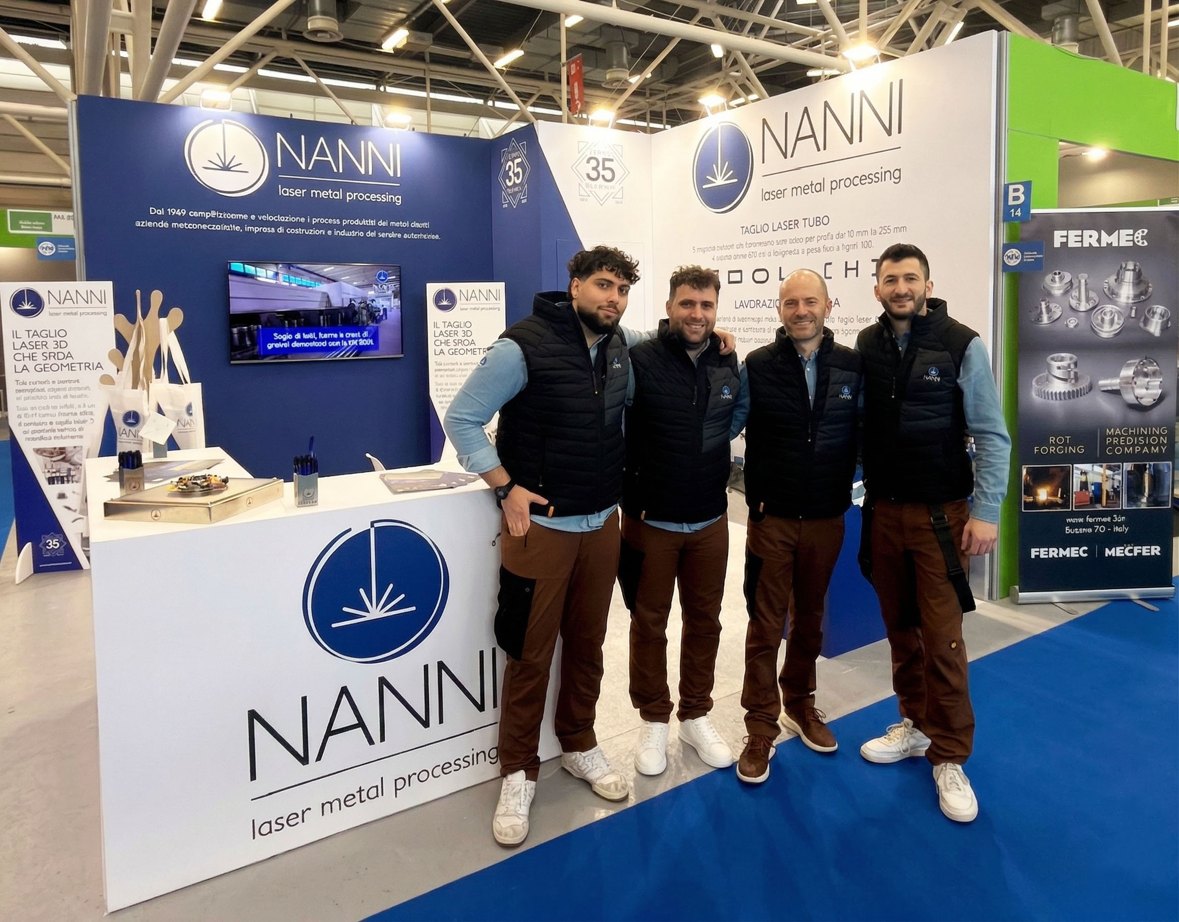 Bretelle, denim e stile workwear americano: Nanni Ottavio in fiera